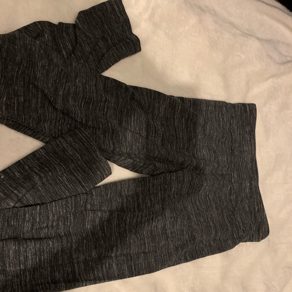 Striped leggings